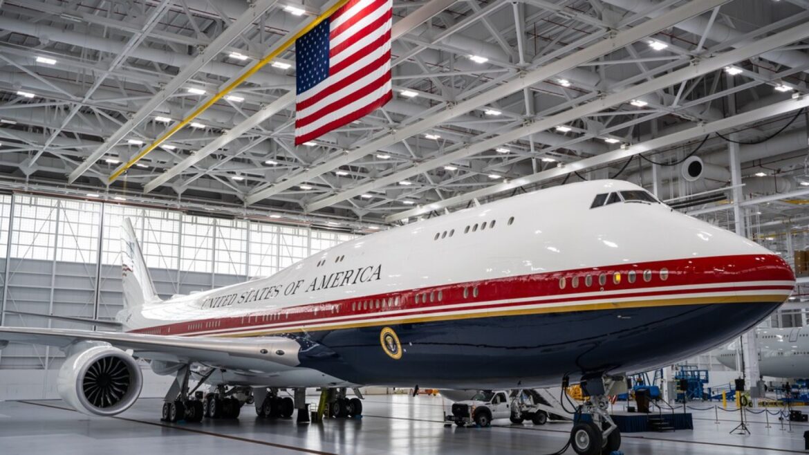 Air Force One: el secreto del nuevo Boeing 747 que nadie esperaba