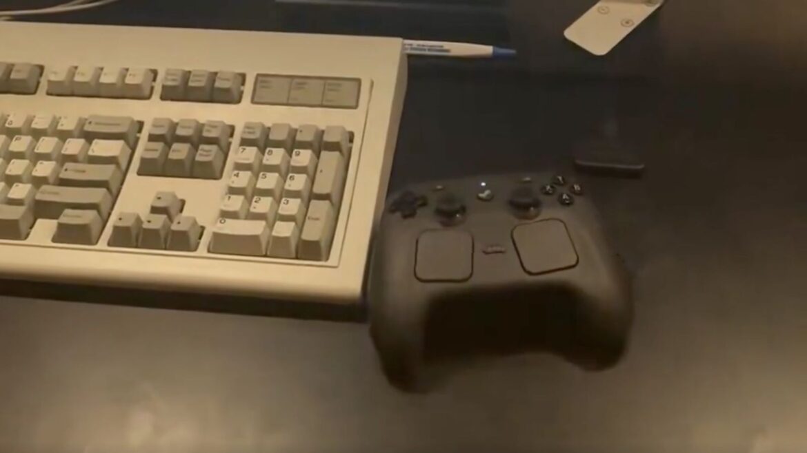 Steam Controller modificado vuelve solo a su base como un robot aspirador