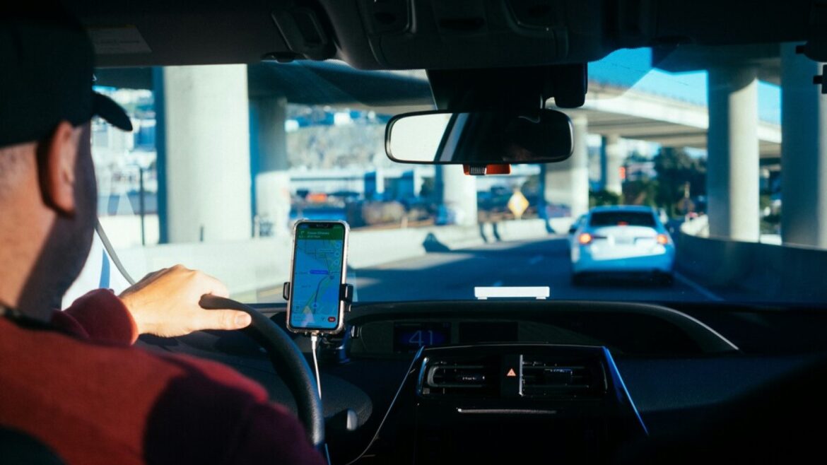 Hoy No Circula sábado 4 de julio: qué autos descansan hoy