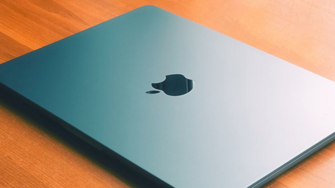 MacBook táctiles: Samsung fabrica 2,5 millones de pantallas OLED para Apple - MacBook táctiles OLED