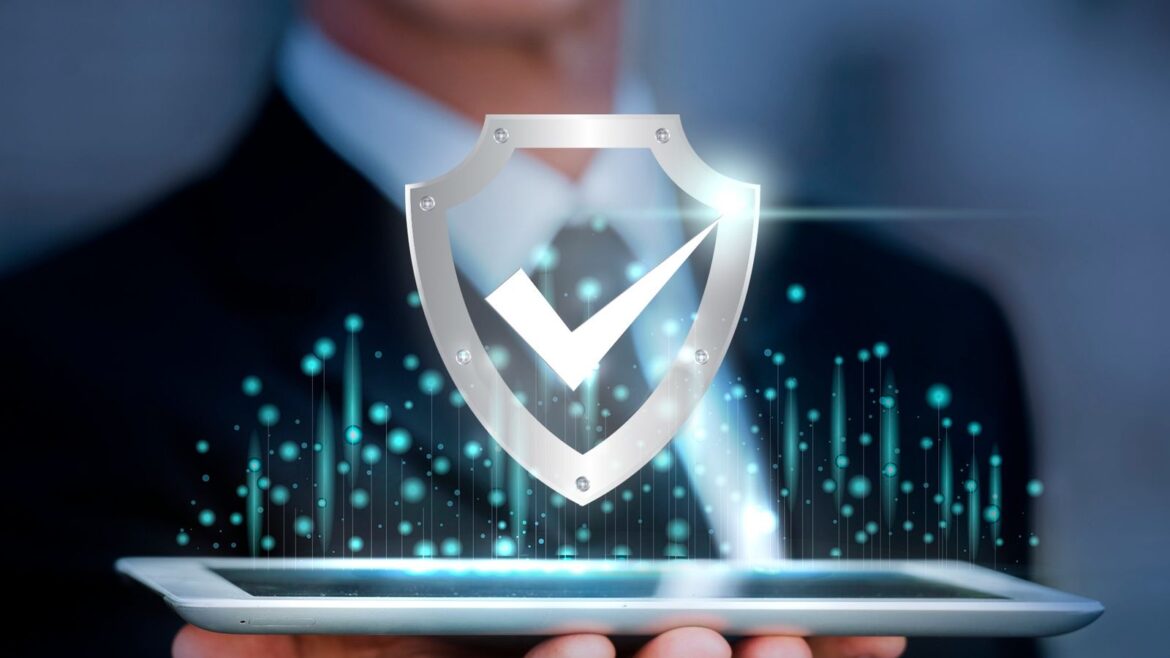 Windows Defender corrige RoguePlanet: Microsoft tapa un fallo crítico - RoguePlanet Windows Defender