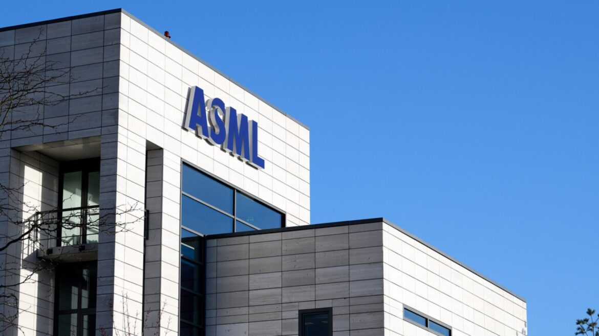ASML pierde su corona: China ya fabrica lo que la hacía intocable - ASML China chips