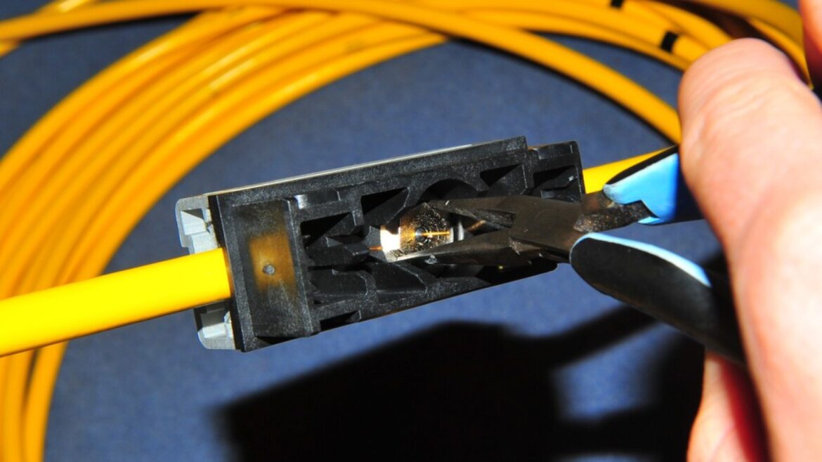 Cable Ethernet: por qué el primero era amarillo Corvette y no fue por estética - cable Ethernet amarillo