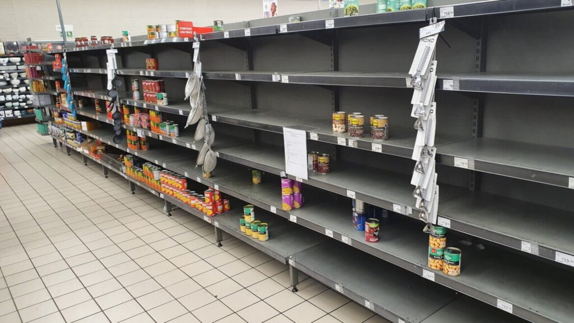 Reino Unido pide a sus ciudadanos guardar latas y agua: ¿qué se avecina? - emergencia nacional Reino Unido