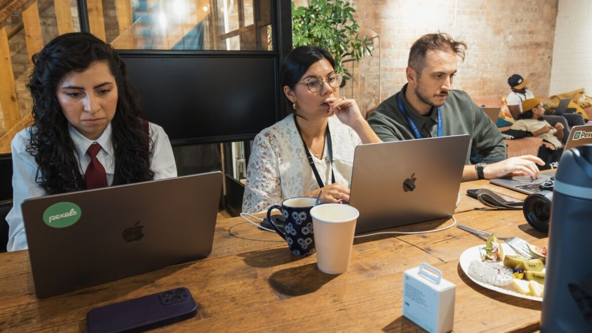 IA: cinco gigantes acaparan el 78% de la inversión y asfixian a las startups - inversión en IA