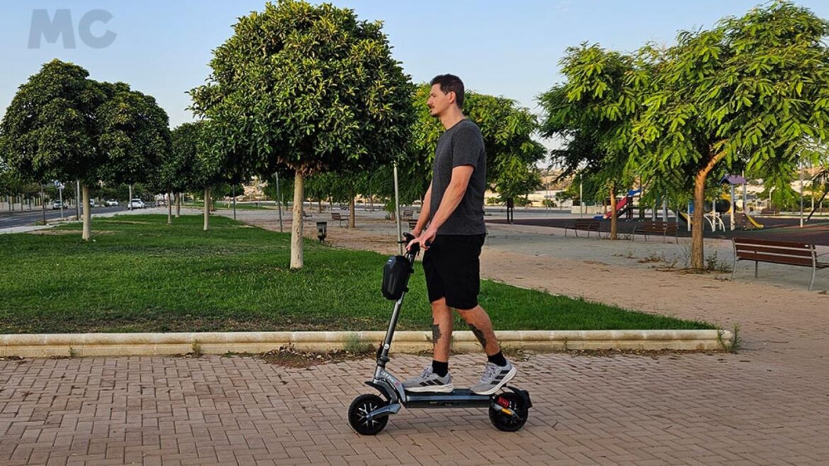 iScooter iX7 Pro, análisis: doble motor y certificación VMP para ciudad