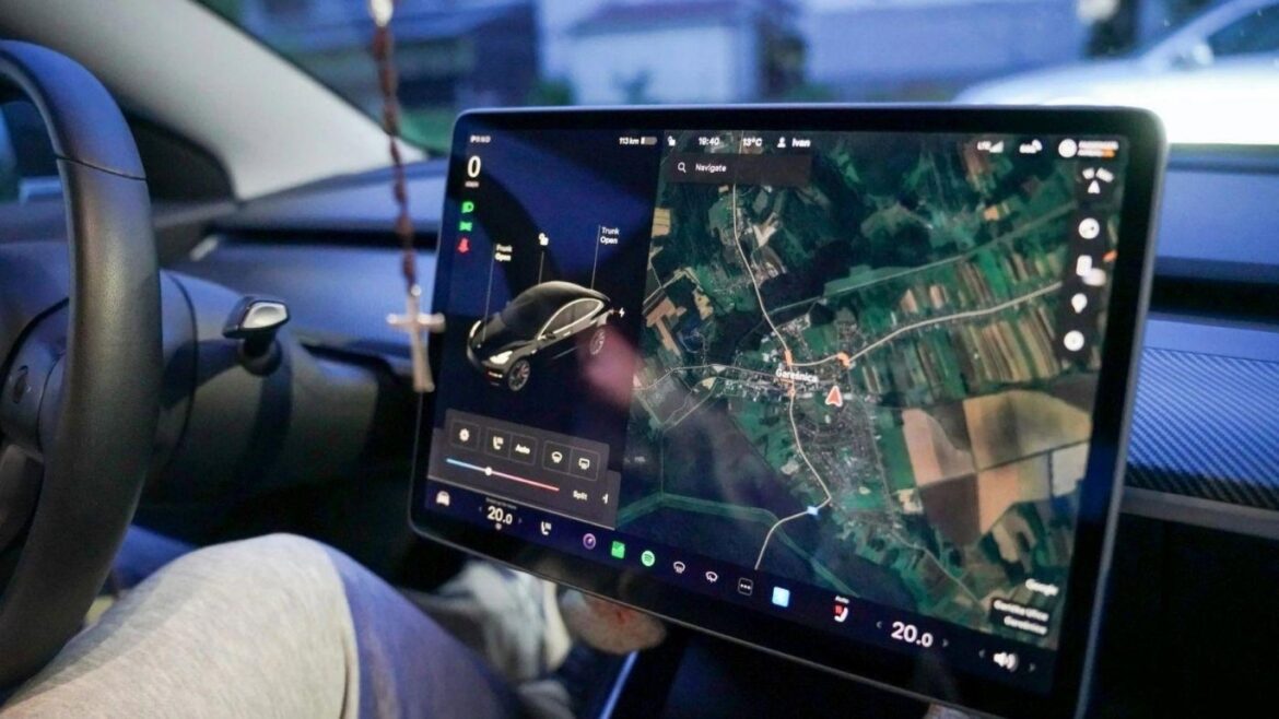Malware en las pantallas del coche: Kaspersky destapa el primer caso - malware pantallas coche