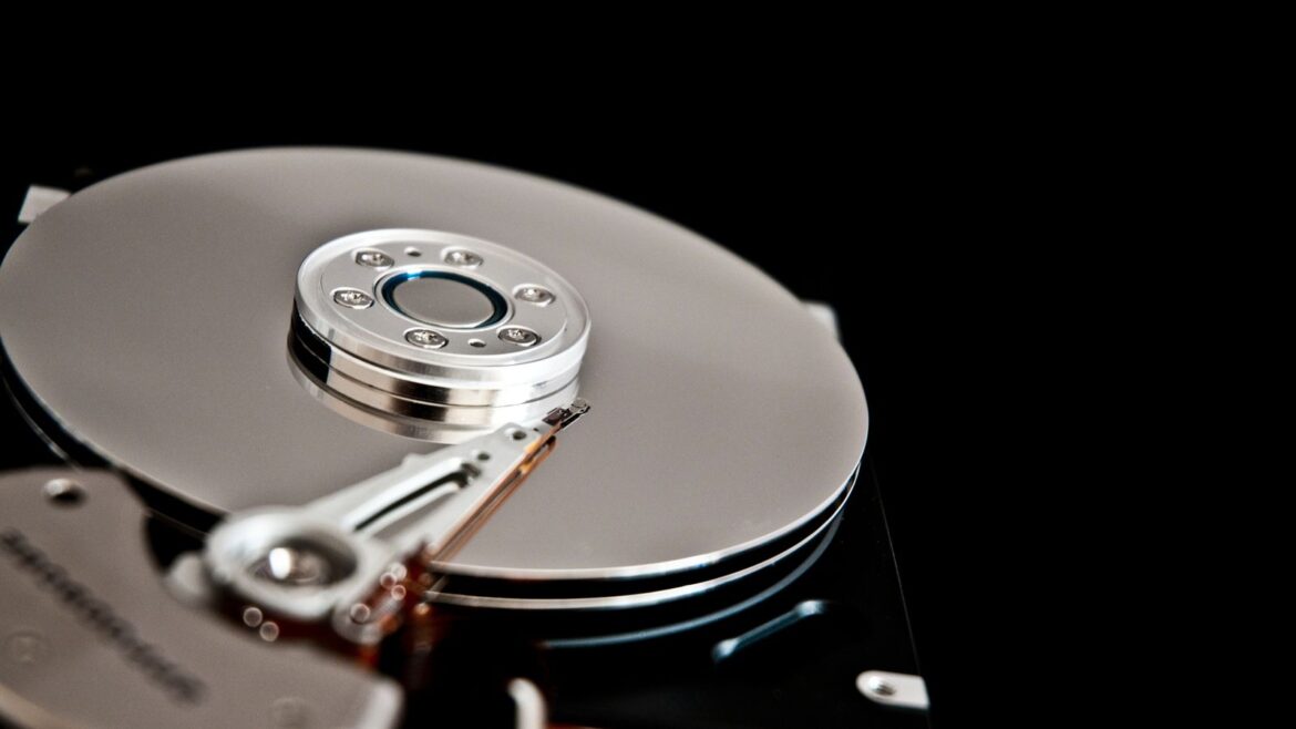 SSD contra HDD: la batalla del almacenamiento y los rivales olvidados