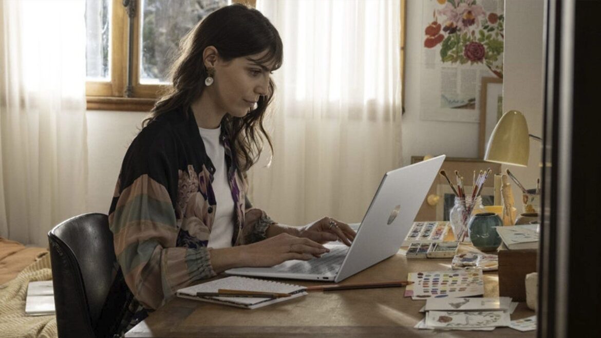 HP OmniBook 3 en oferta: 16", pantalla 2K y 512 GB SSD por 349 euros