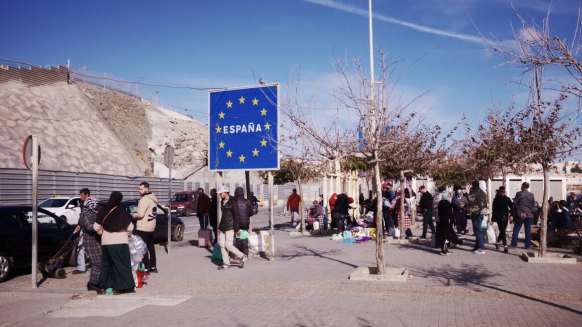 WiFi gratis en Ceuta: Telefónica instala tres puntos por emergencia - WiFi gratis Ceuta